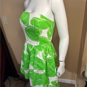 Lilly Pulitzer White V-Neck Top